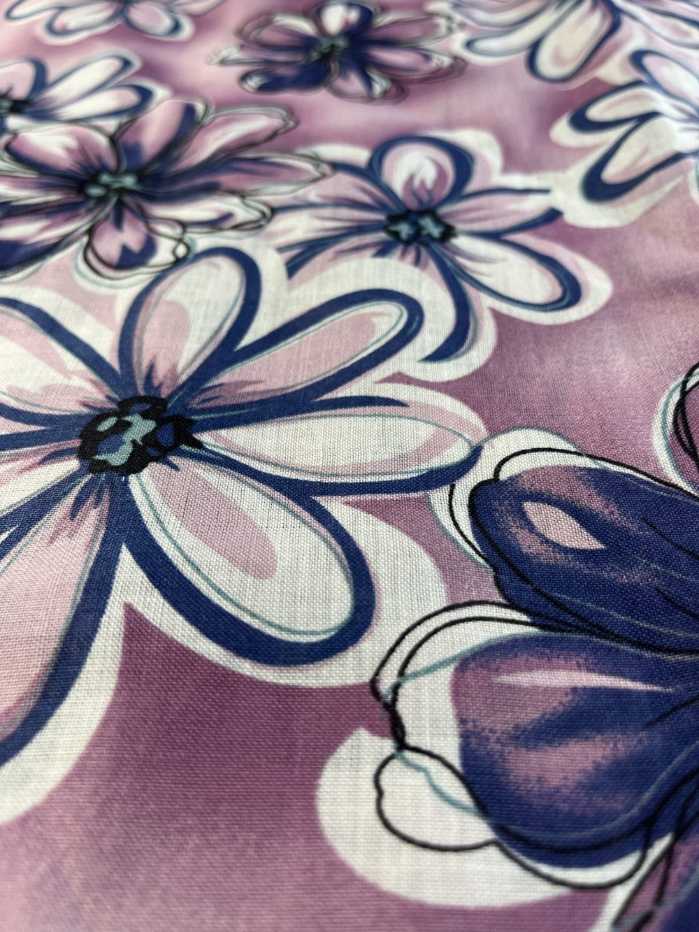 Light Lilac Floral Linen - Image 4